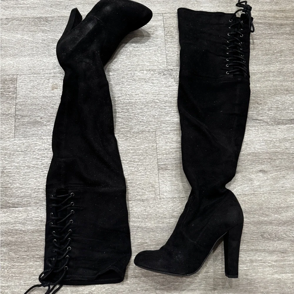 Steve Madden ”Gleemer” Black Suede Over-the-Knee Boots